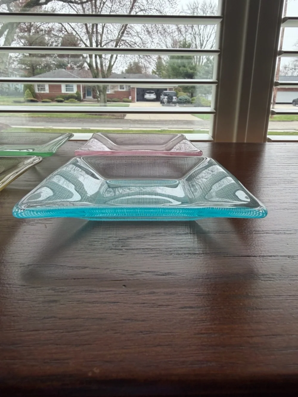 Crate & Barrel Pastel Square Dessert Plates set of 4